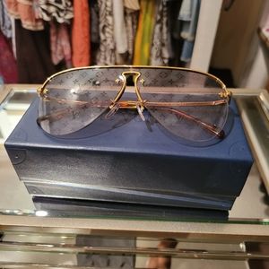 Louis Vuitton greased mask sunglasses